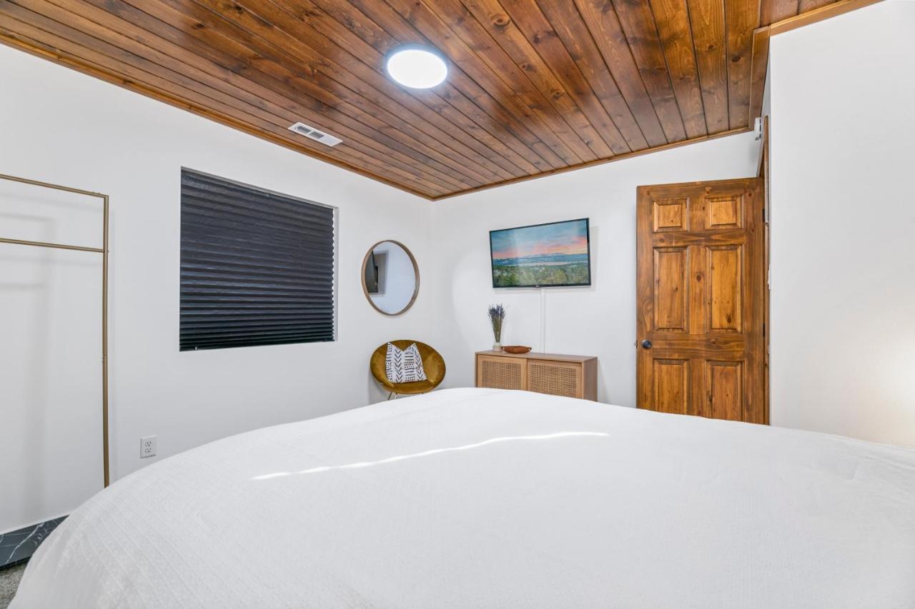 Yellow Pine Lodge - Charming Cottage Style Cabin With Peak-A-Boo Lake And Mountain Views Big Bear Lake Exterior foto